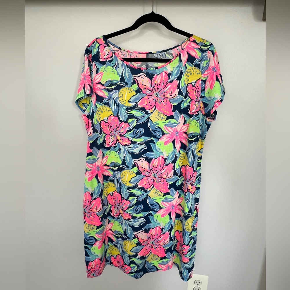 Lilly Pulitzer EUC XL t-shirt dress in Capri Soleil